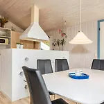 4 Star In Løkken