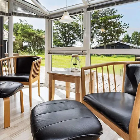 度假居 4 Person In Lokken-by Traum