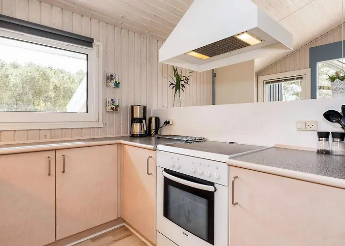 4 Person In Lokken-by Traum Løkken